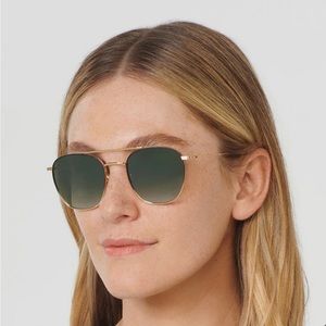 KREWE EARHART SUNGLASSES never worn w/case & krewe polishing cloth.